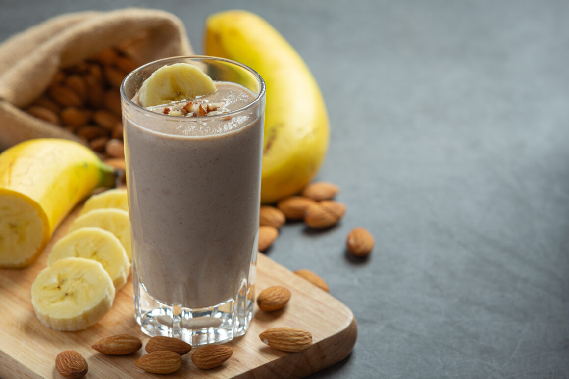 beauty smoothies: Chocolate Peanut Butter Smoothie