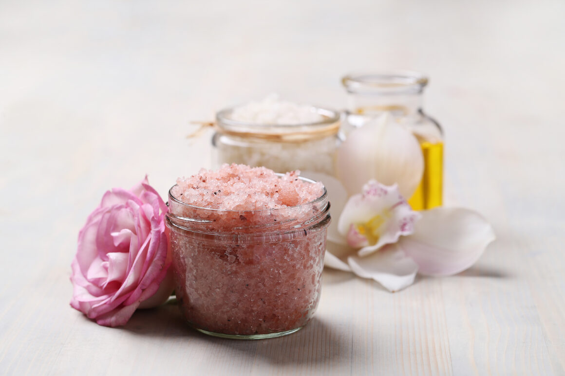 Homemade hair scrubs in a Jar of Glass