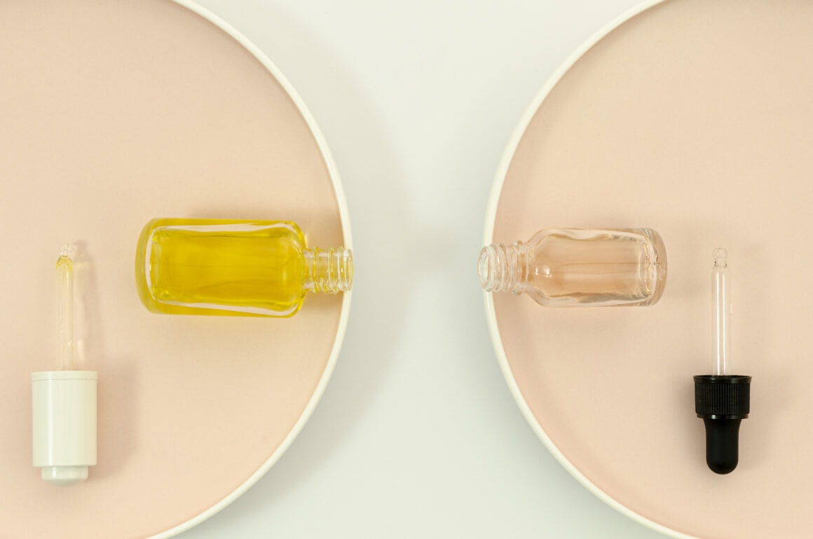 Bottles of serums showing what should be mixed and what not in the skincare routine